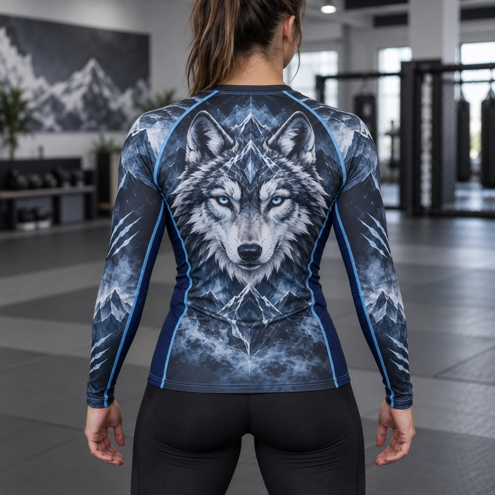 Bravo Women’s Arctic Wolf Long-Sleeve Rash Guard